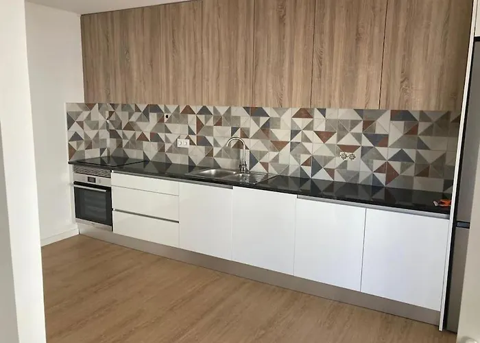 Renovado No Centro Da - Casa4 * Coimbra